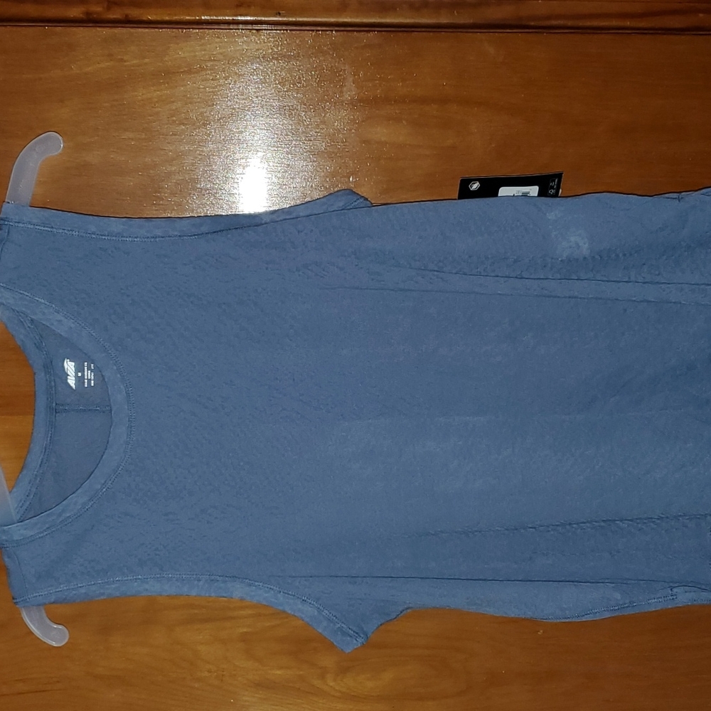 Workout tank top